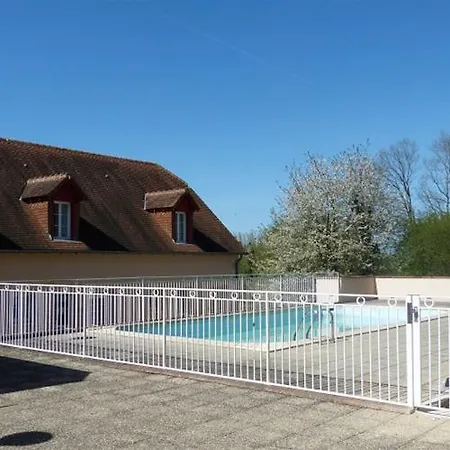 Terres De France - 3* Ла-Рош-Позе