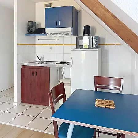 Aparthotel Terres De France -