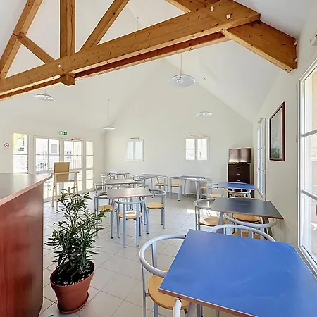 Terres De France - Aparthotel 3*