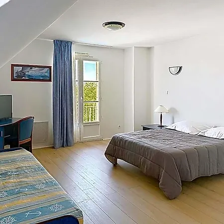 Terres De France - Aparthotel