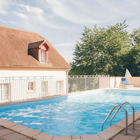 Aparthotel Terres De France - 3*